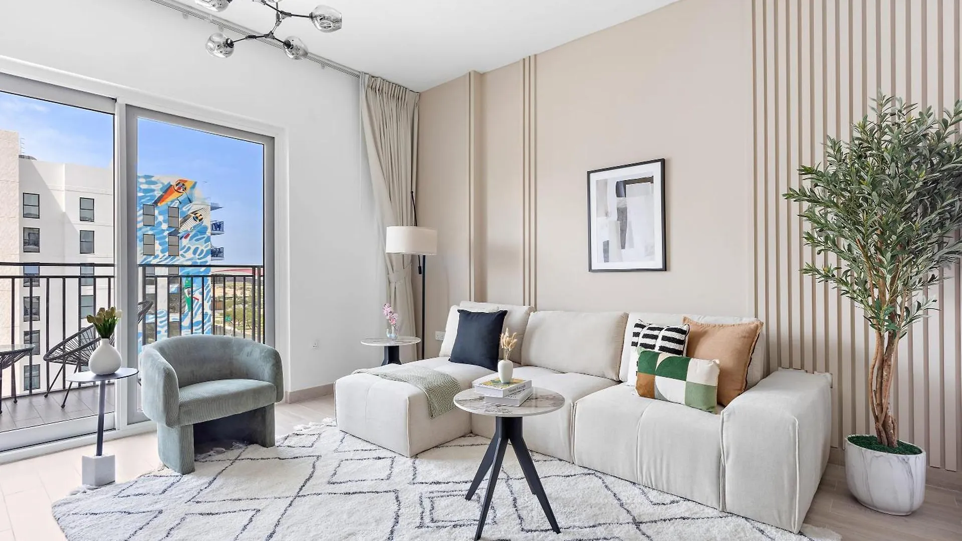 Silkhaus Chic 1Bdr With Canal View On Yas Island Abu Dhabi
